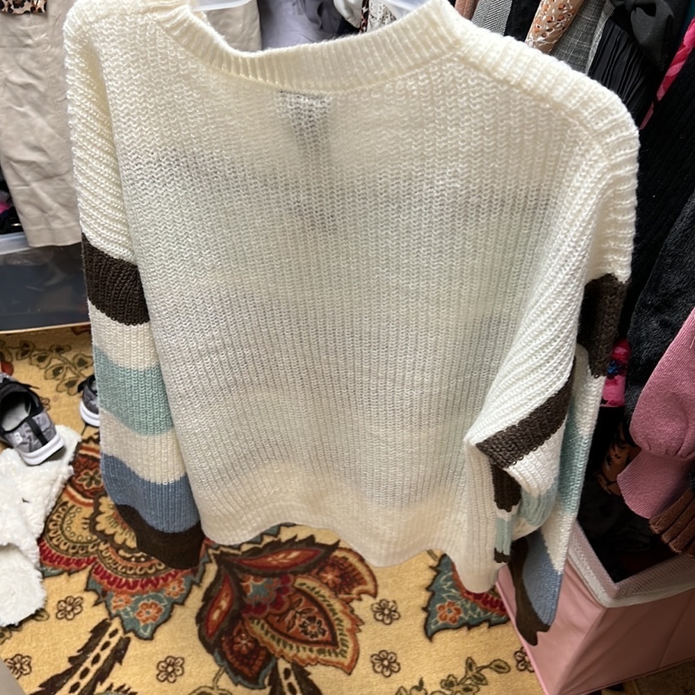 Sweater weather comfortable soft XL - Picture 9 of 11